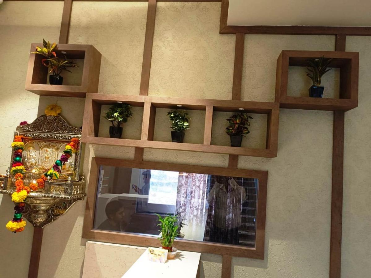 Sai Sagar Lodging & Boarding Ulhāsnagar Екстериор снимка