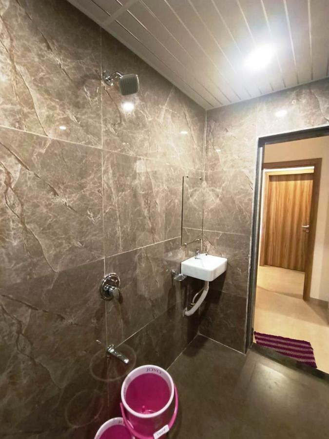 Sai Sagar Lodging & Boarding Ulhāsnagar Екстериор снимка