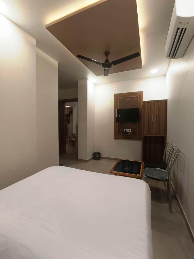Sai Sagar Lodging & Boarding Ulhāsnagar Екстериор снимка