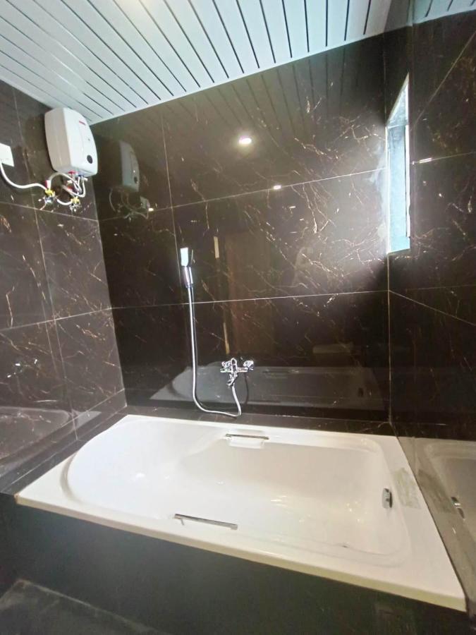 Sai Sagar Lodging & Boarding Ulhāsnagar Екстериор снимка