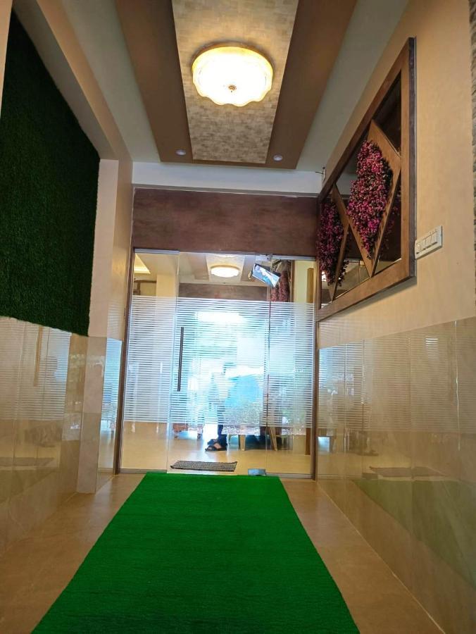 Sai Sagar Lodging & Boarding Ulhāsnagar Екстериор снимка