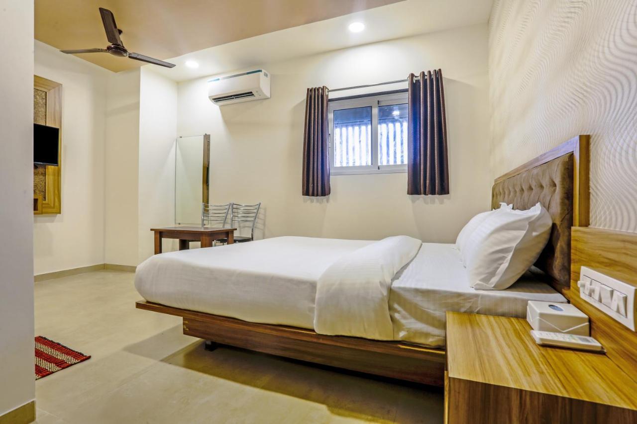 Sai Sagar Lodging & Boarding Ulhāsnagar Екстериор снимка